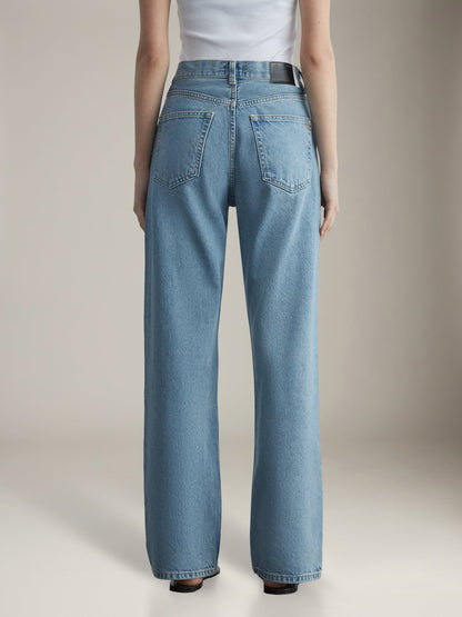 Vanetta Straight Leg Relaxed Jeans